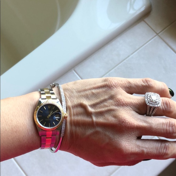 Rolex Oyster Perpetual Datejust w/ Blue Face - Picture 2 of 8